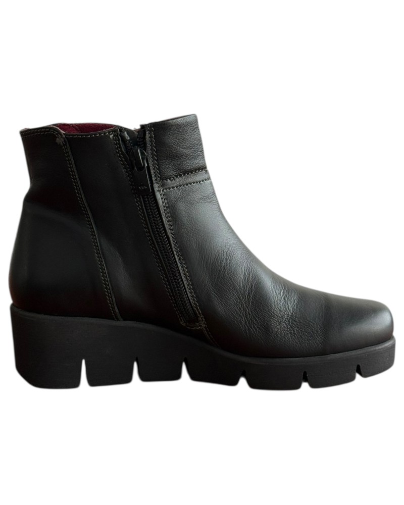 Δερμάτινο Γυναικείo Μποτάκι - F150