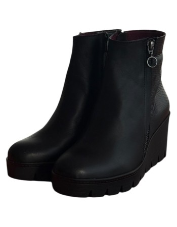 Δερμάτινο Γυναικείo Μποτάκι - F161