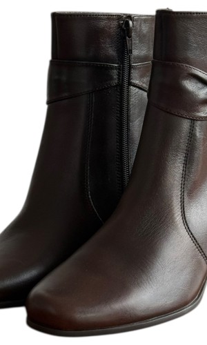 Δερμάτινο Γυναικείo Μποτάκι - F181