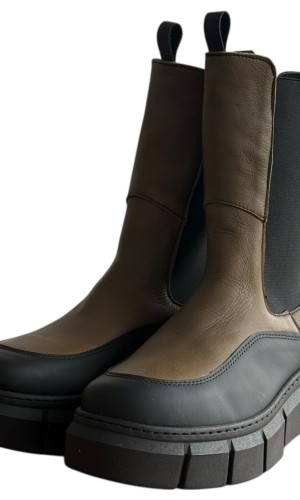 Δερμάτινο Γυναικείo Μποτάκι - F184