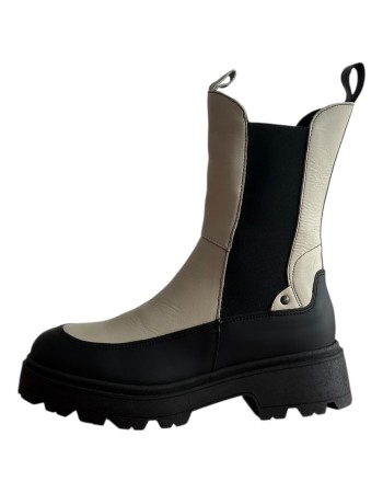 Δερμάτινο Γυναικείo Μποτάκι - F185