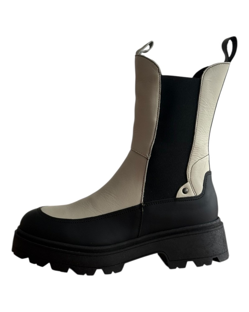 Δερμάτινο Γυναικείo Μποτάκι - F185