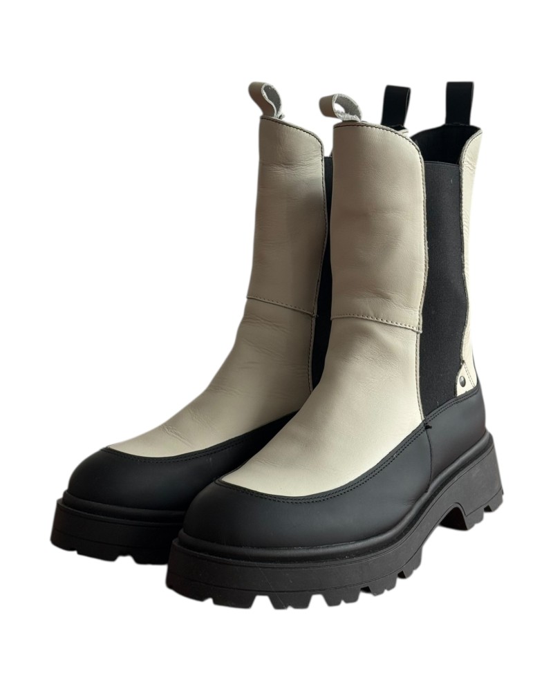 Δερμάτινο Γυναικείo Μποτάκι - F188