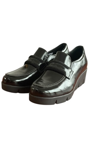  Δερμάτινο Γυναικείo Μοκασίνι - F235