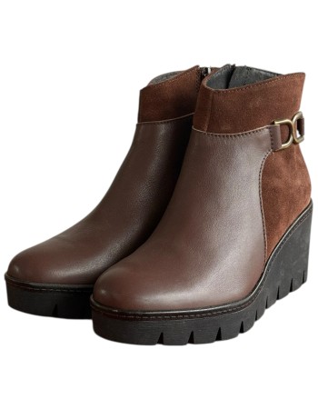 Δερμάτινο Γυναικείo Μποτάκι - F243