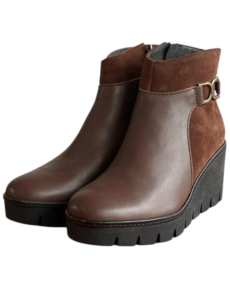 Δερμάτινο Γυναικείo Μποτάκι - F243