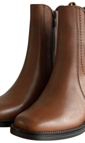 Δερμάτινο Γυναικείo Μποτάκι - F245