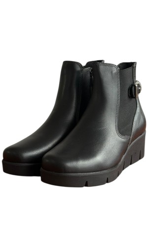 Δερμάτινο Γυναικείo Μποτάκι - F304