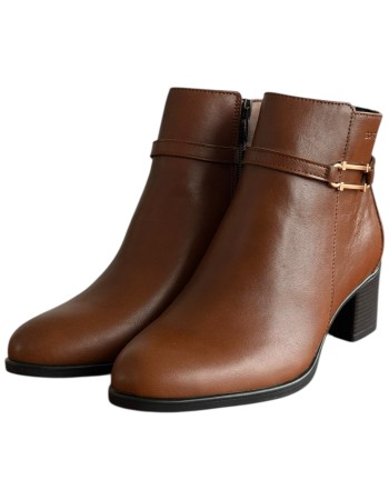 Δερμάτινο Γυναικείo Μποτάκι - F378