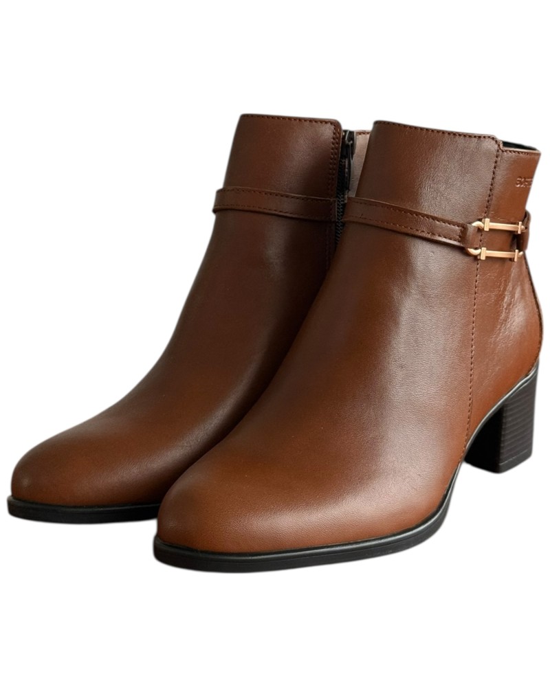 Δερμάτινο Γυναικείo Μποτάκι - F378