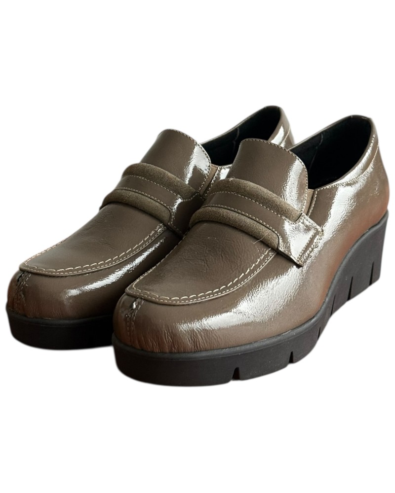  Δερμάτινο Γυναικείo Μοκασίνι - F390