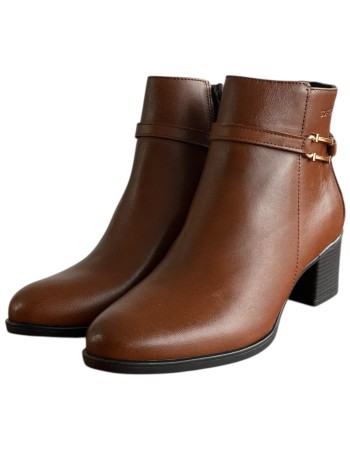 Δερμάτινο Γυναικείo Μποτάκι - F431