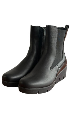 Δερμάτινο Γυναικείo Μποτάκι - F453