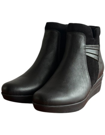 Δερμάτινο Γυναικείo Μποτάκι - F547