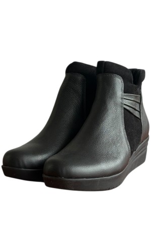 Δερμάτινο Γυναικείo Μποτάκι - F550