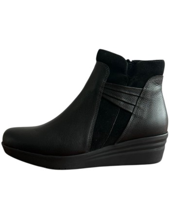 Δερμάτινο Γυναικείo Μποτάκι - F550