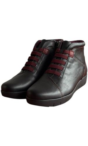 Δερμάτινο Γυναικείo Μποτάκι - F559