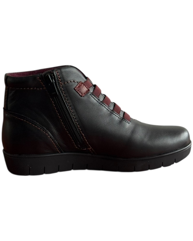 Δερμάτινο Γυναικείo Μποτάκι - F559