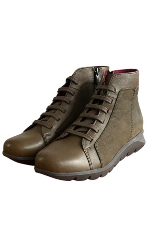 Δερμάτινο Γυναικείo Μποτάκι - F621