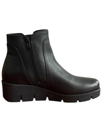 Δερμάτινο Γυναικείo Μποτάκι - F622