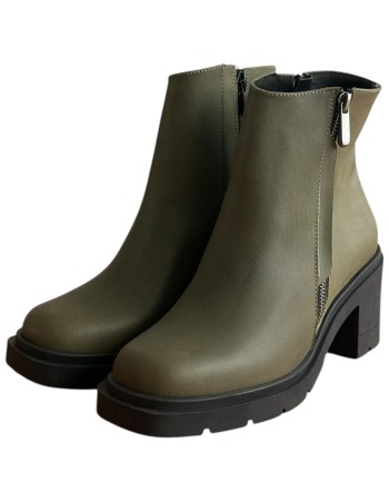 Δερμάτινο Γυναικείo Μποτάκι - F626