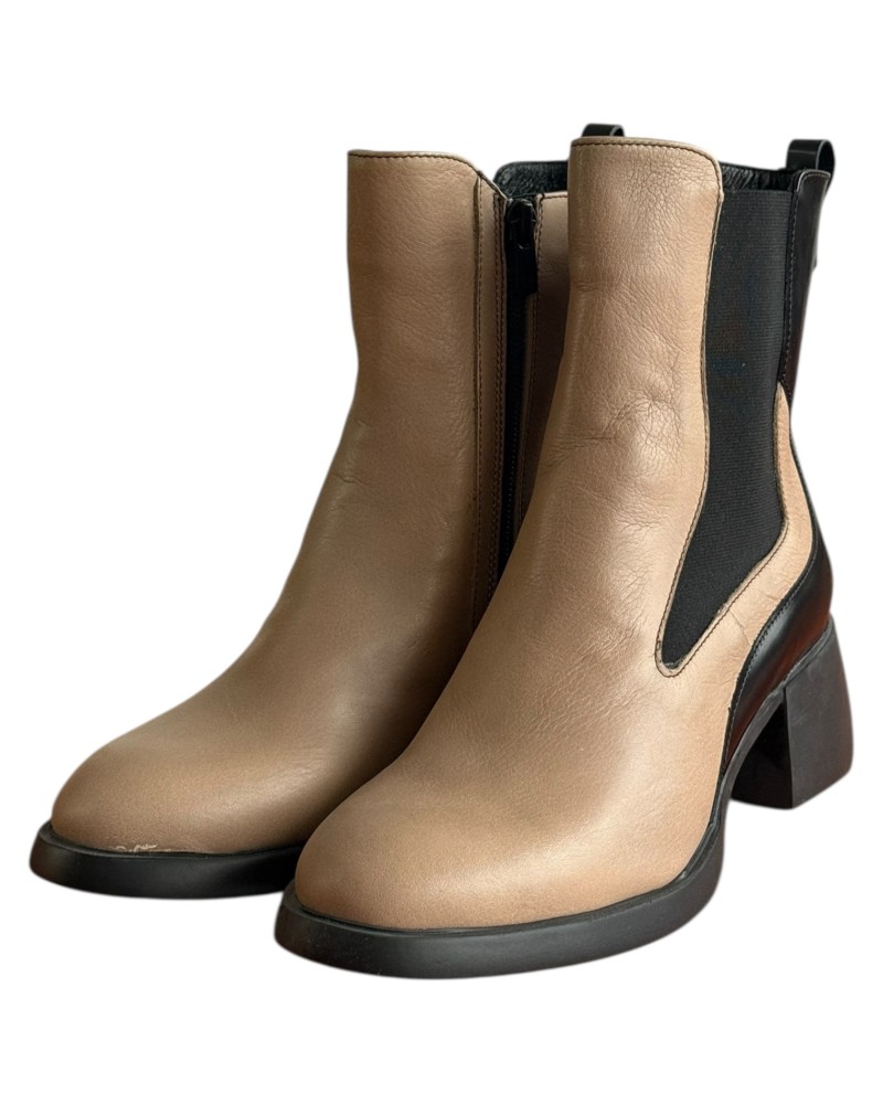 Δερμάτινο Γυναικείo Μποτάκι - F653