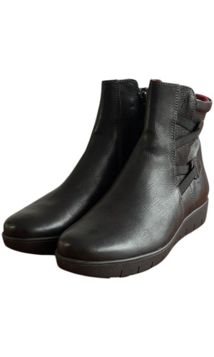 Δερμάτινο Γυναικείo Μποτάκι - F665