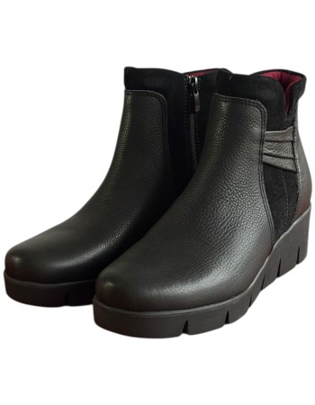 Δερμάτινο Γυναικείo Μποτάκι - F690