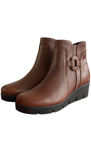 Δερμάτινο Γυναικείo Μποτάκι - F691