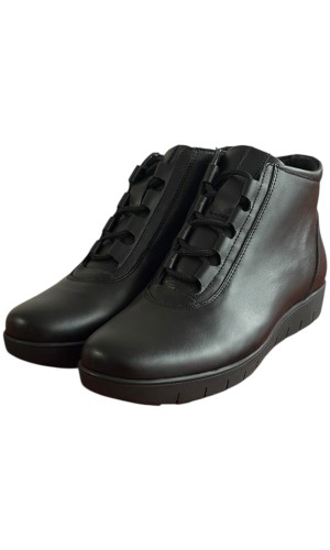 Δερμάτινο Γυναικείo Μποτάκι - F692