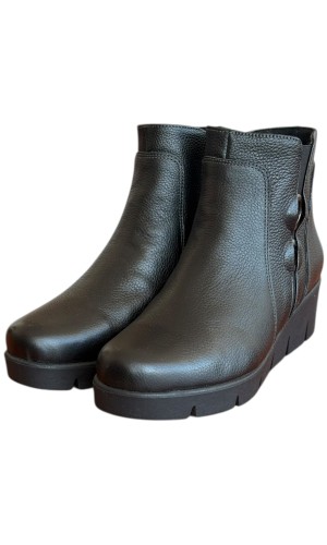 Δερμάτινο Γυναικείo Μποτάκι - F701