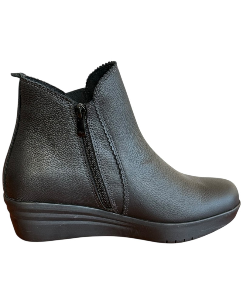 Δερμάτινο Γυναικείo Μποτάκι - F703