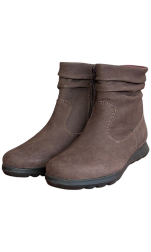 Δερμάτινο Γυναικείo Μποτάκι - F716