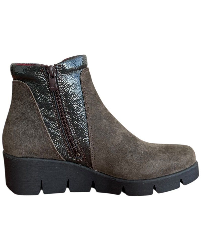 Δερμάτινο Γυναικείo Μποτάκι - F718