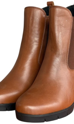 Δερμάτινο Γυναικείo Μποτάκι - F778