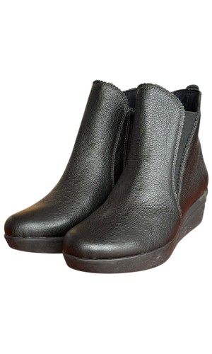 Δερμάτινο Γυναικείo Μποτάκι - F842