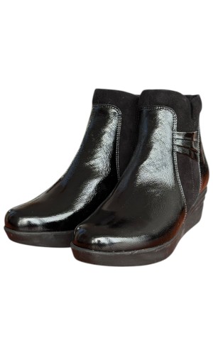 Δερμάτινο Γυναικείo Μποτάκι - F848