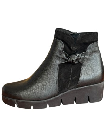 Δερμάτινο Γυναικείo Μποτάκι - F881