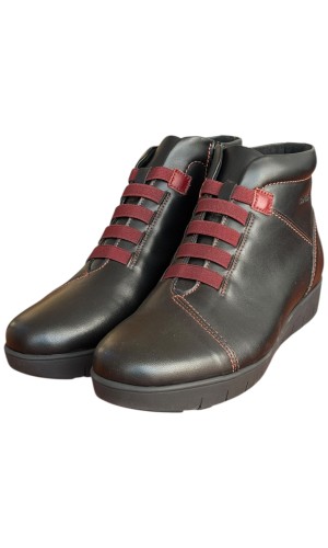 Δερμάτινο Γυναικείo Μποτάκι - F906