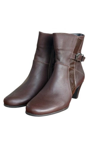 Δερμάτινο Γυναικείo Μποτάκι - F969