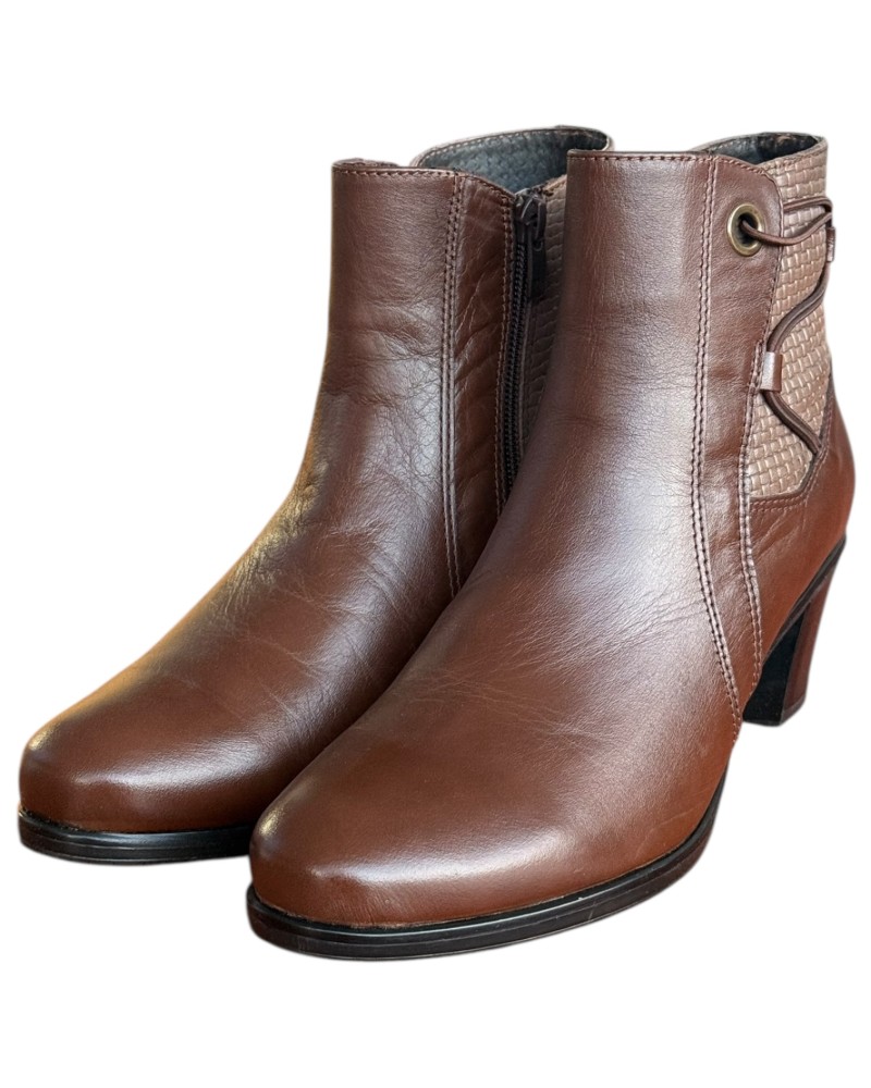 Δερμάτινο Γυναικείo Μποτάκι - F976