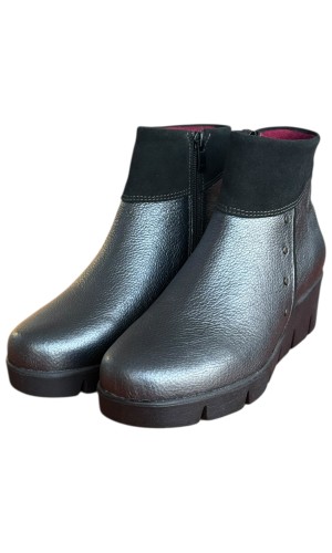 Δερμάτινο Γυναικείo Μποτάκι - F978