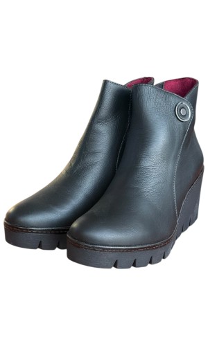 Δερμάτινο Γυναικείo Μποτάκι - F987