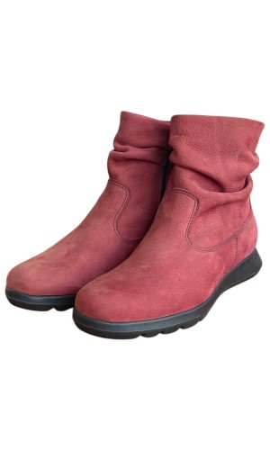 Δερμάτινο Γυναικείo Μποτάκι - F989