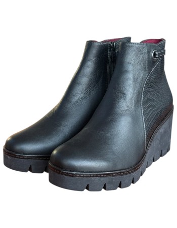 Δερμάτινο Γυναικείo Μποτάκι - F992