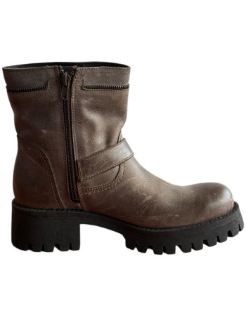 Δερμάτινο Γυναικείo Μποτάκι - M177