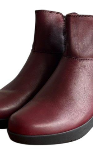 Δερμάτινο Γυναικείo Μποτάκι - M182