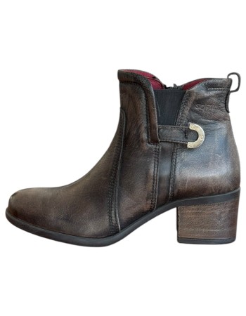 Δερμάτινο Γυναικείo Μποτάκι - M212