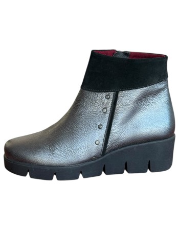 Δερμάτινο Γυναικείo Μποτάκι - M219