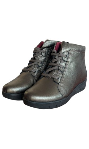 Δερμάτινο Γυναικείo Μποτάκι - M224